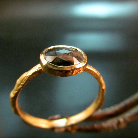 Engagement ring. 14k Yellow gold ring with 0.76ct Grey diamond. UNIQUE handmade - Picture 4 of 11